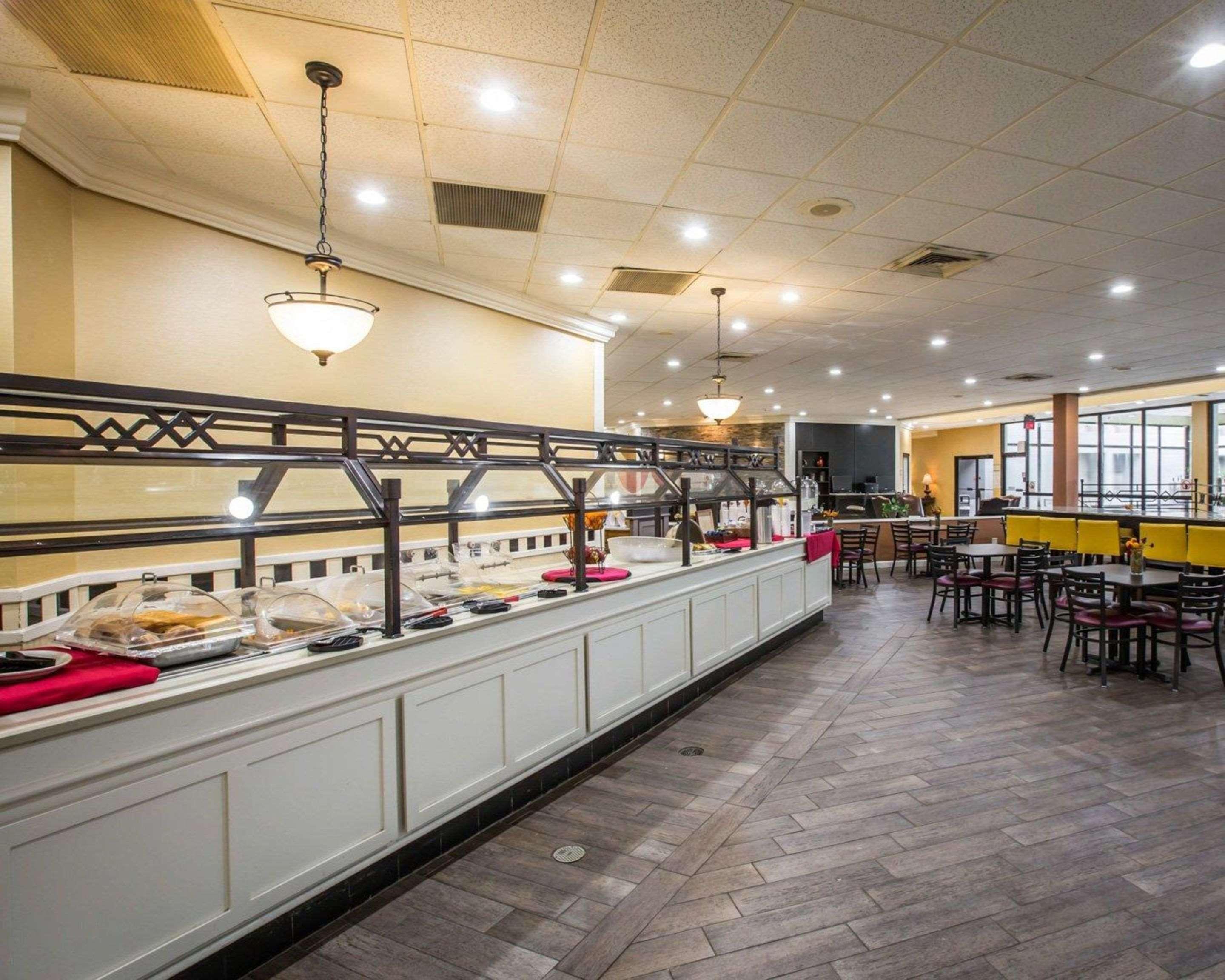 Inn Clarion Asheville Airport