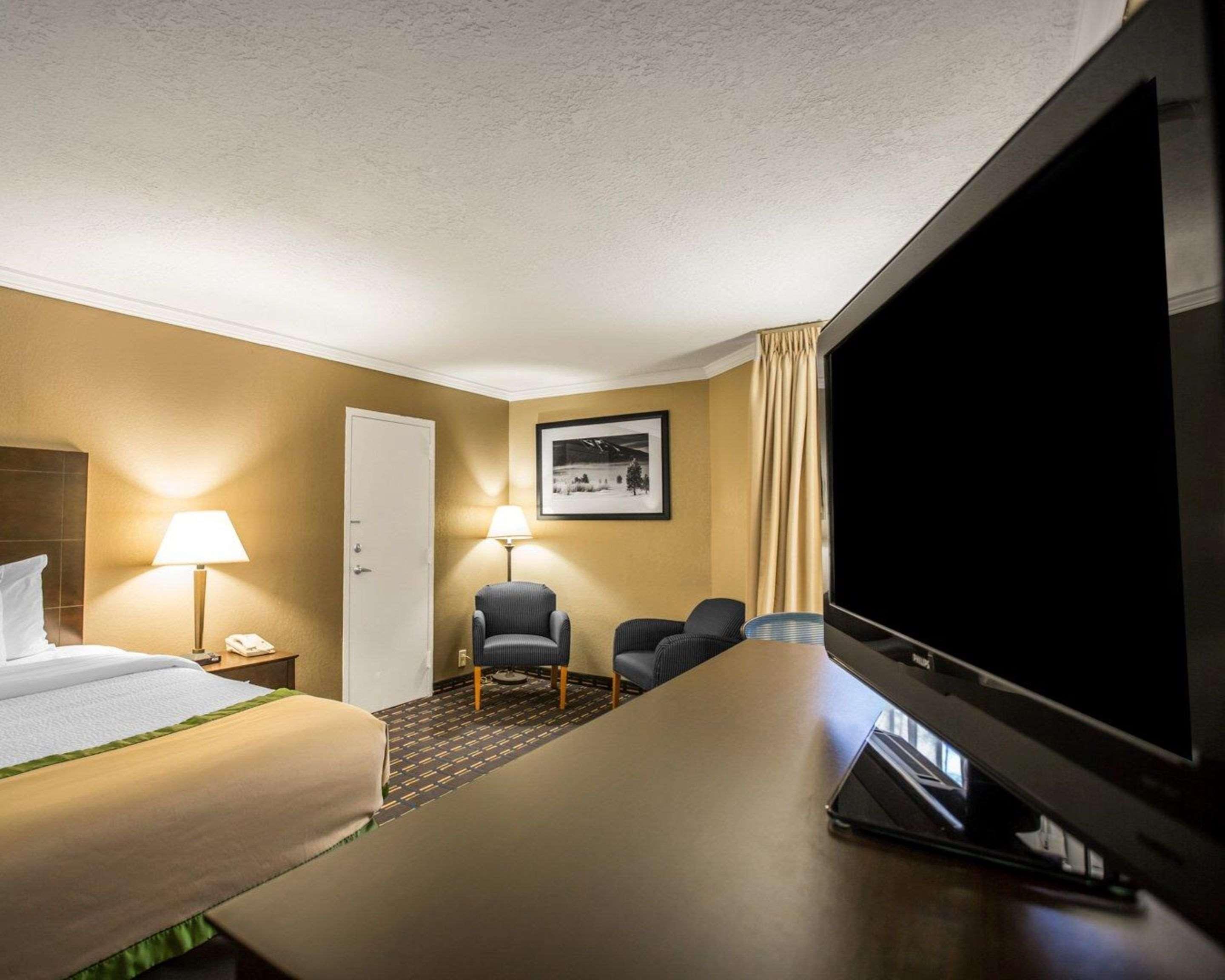 Inn Clarion Asheville Airport Fletcher